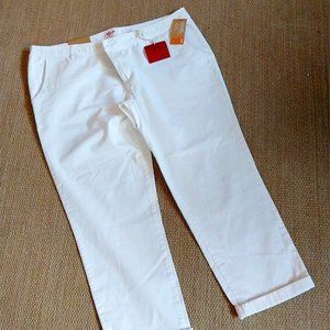 NWT Mossimo White Jeans Size 15 Fit 6